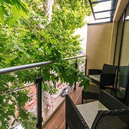 Hotel Adora Tbilisi Bagian luar foto
