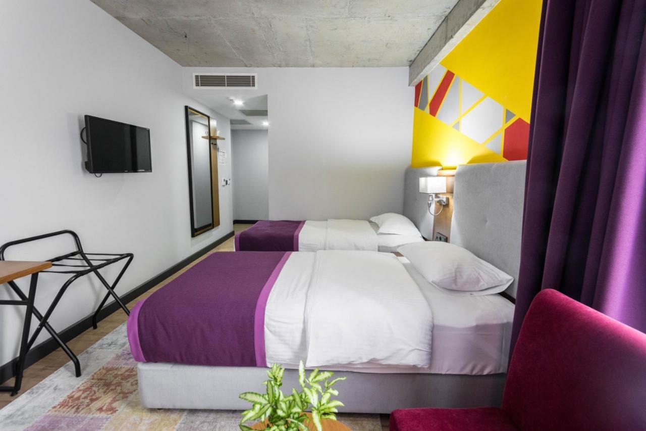 Hotel Adora Tbilisi Bagian luar foto