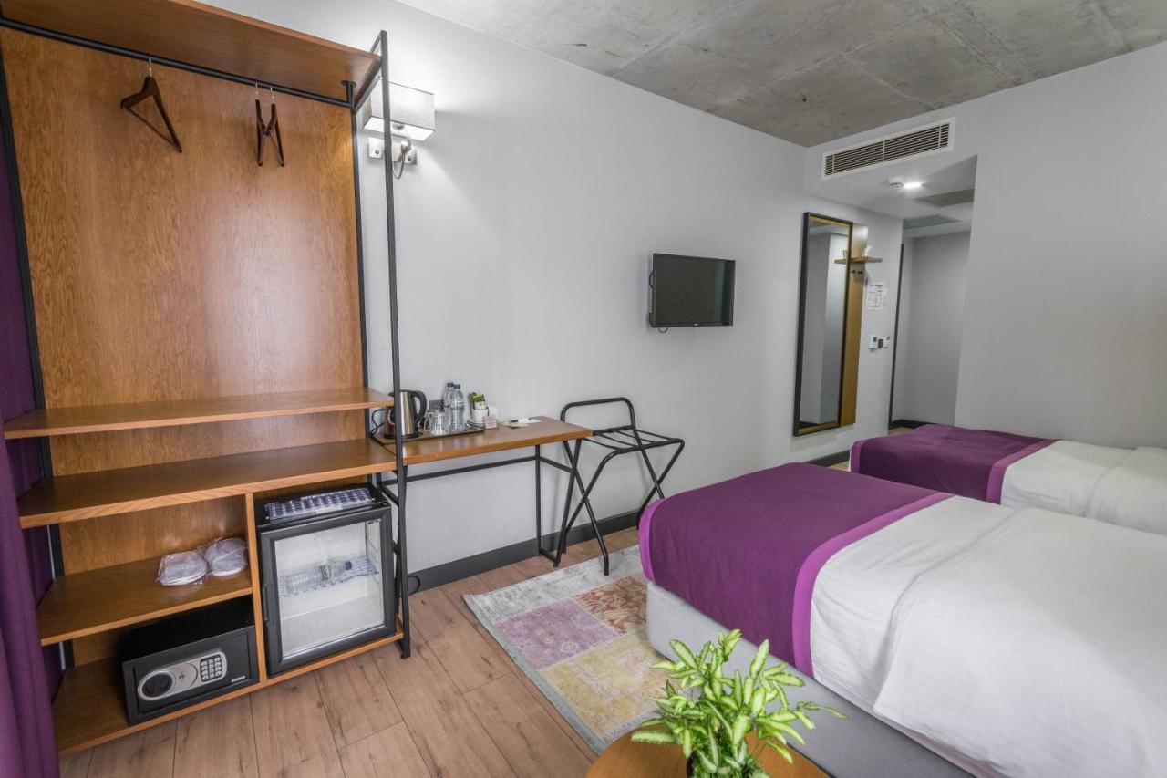Hotel Adora Tbilisi Bagian luar foto