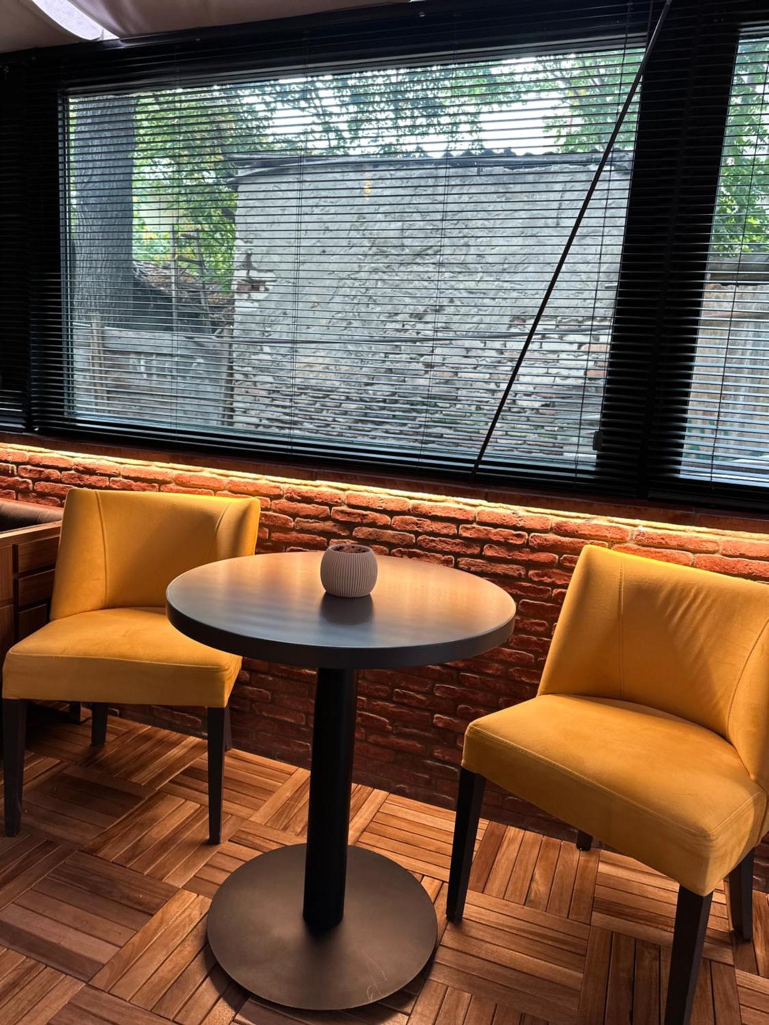 Hotel Adora Tbilisi Bagian luar foto