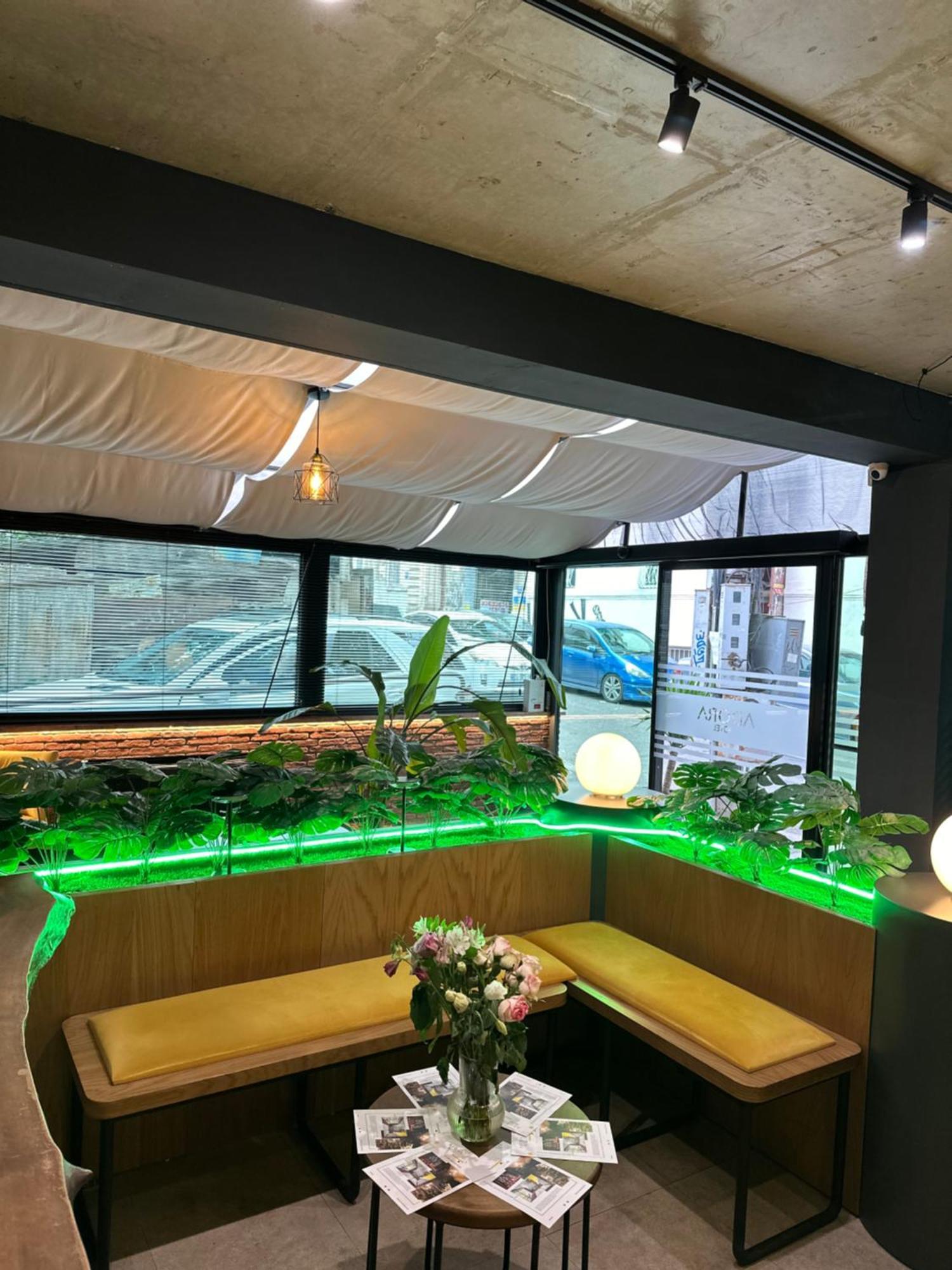 Hotel Adora Tbilisi Bagian luar foto