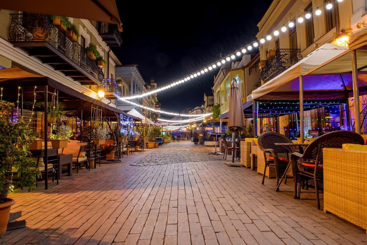 Hotel Adora Tbilisi Bagian luar foto
